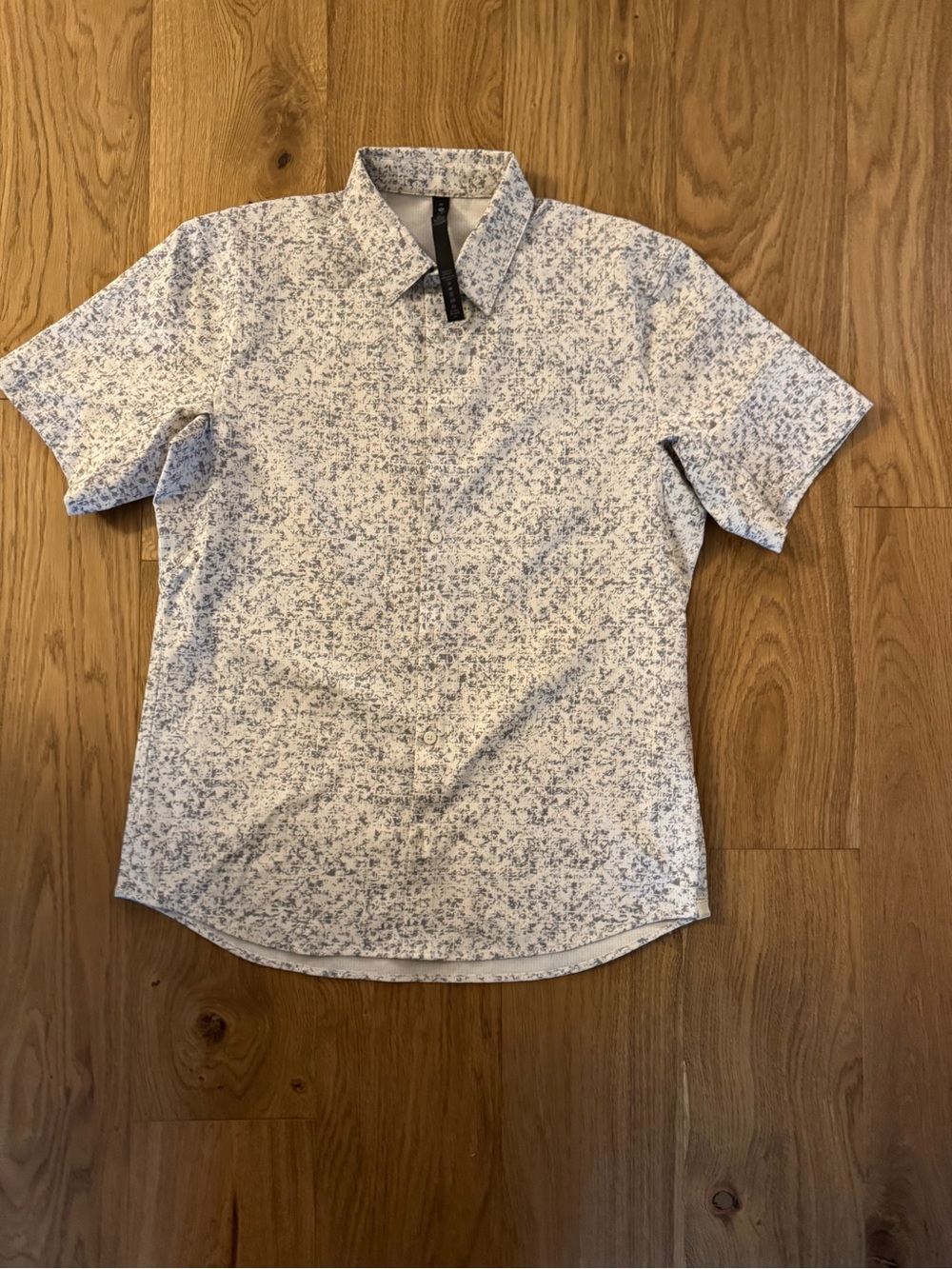 Lululemon Live In Practice Shirt Airing Easy Stretch Ventlight White Gray Medium